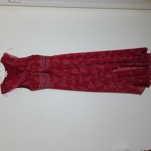 Willow & Clay Ruffled front with tasseled tie